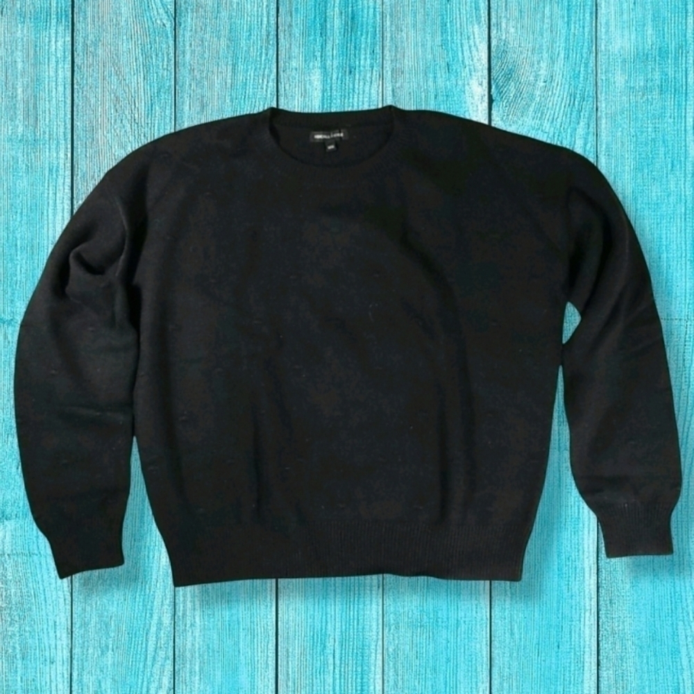 Kendall + Kylie Women's Crew Neck Sweater Medium